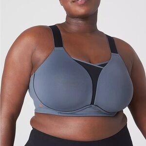 Livi Active No Wire Medium Impact Sports Bra